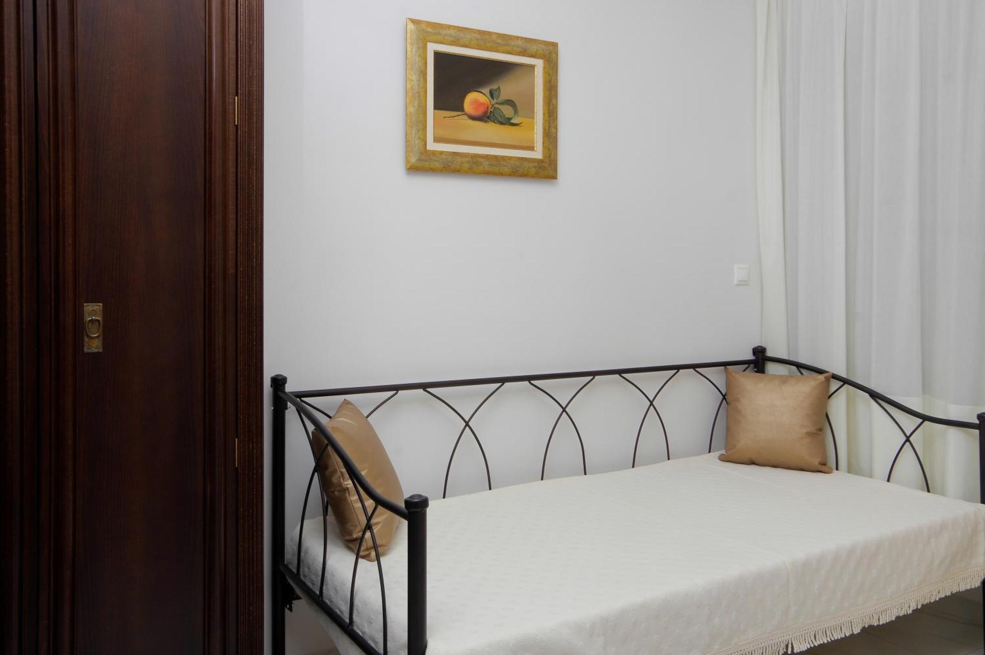 Megaron Apartment Ermoupoli Exterior photo